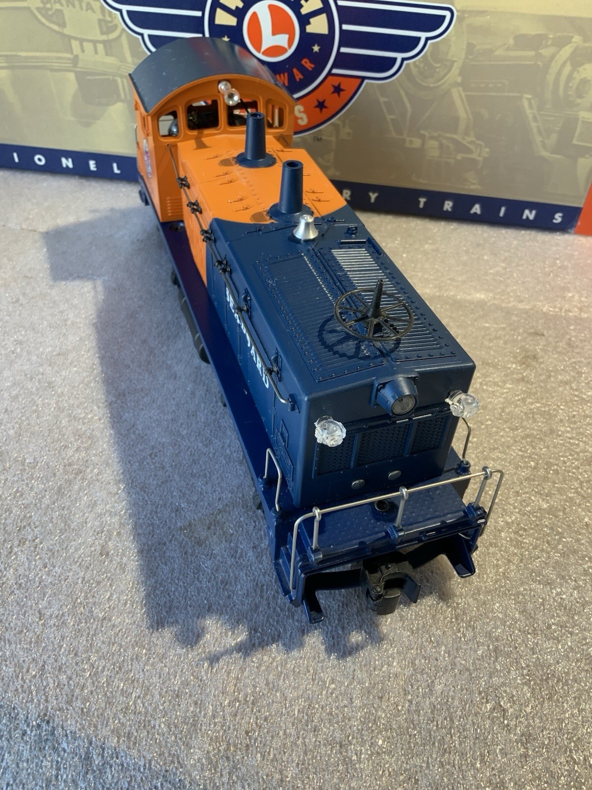 Picture 2 of 11