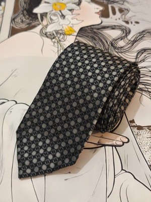 Vintage Gucci Krawatte Krawatte Seide Jacquard Allover GG Monogramm Tupfen Italien