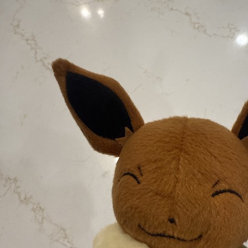 Pokemon TOMY Eevee PLUSH 8" T18897 Authentic Toys for Kids 2017 Happy Face New - Picture 18 of 21