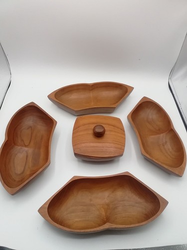 Vintage wooden lazy Susan serving tray with central. Monkey pod. - Picture 6 of 6