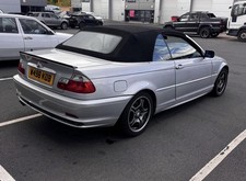 BMW 323i Convertible