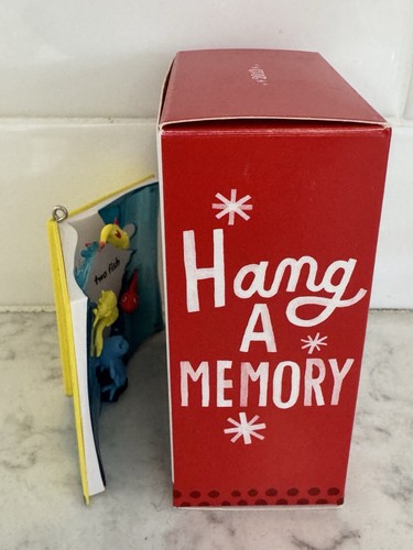 Hallmark Ornament Dr. Seuss One Fish Two Fish 2013 - Picture 2 of 6