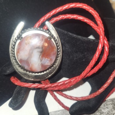 Vintage Horseshoe Agate Bolo Tie Red Braided Cord Western Southwestern Cowboy