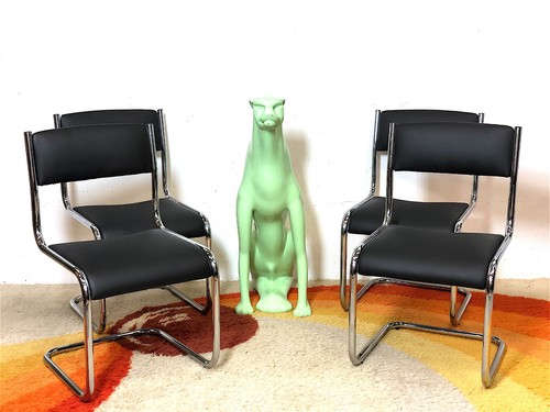 4 Sedie in Eco Pelle SPACE AGE Anni 70 VINTAGE INTERIOR DESIGN CHAIR HOME ARREDO - Foto 2 di 17