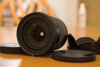 Sigma 17-70mm f/2.8-4 DC Macro Contemporary for Canon EF.