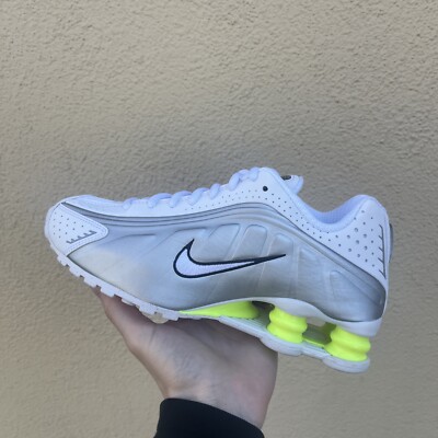 BRAND NEW Nike Shox R4 White Metallic Silver - Women's Sizes 6, 7 (4.5y, 5.5y)