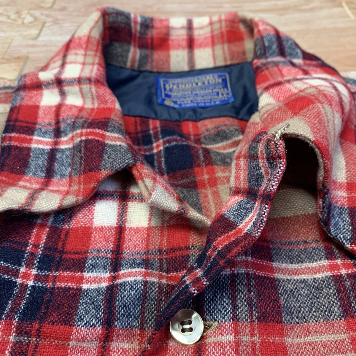 Vintage 60s Pendleton Wool Board Shirt Mens L Plaid Loop Collar