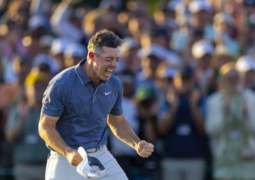Rory Mcilroy Winning the Masters 2025 Poster (framed or Unframed) - Picture 3 of 3