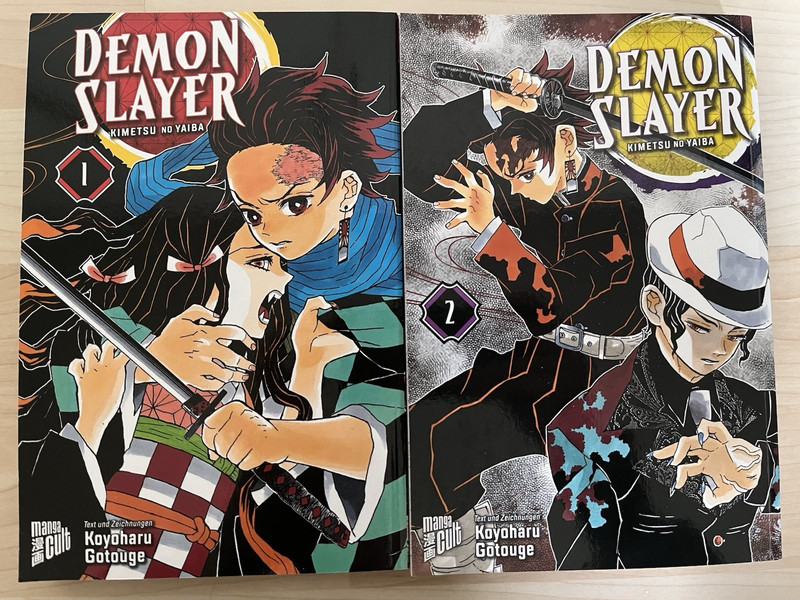 Manga Demon Slayer: Kimetsu No Yaiba Manga Volumes 1-2 German