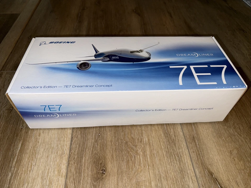 1/200 BOEING AERONAVE COMPANY 7E7 (787) DREAMLINER CONCEPT MINIATURAS DE VUELO Foto 3 de 4