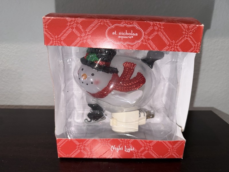 NIB St. Nicholas Square Ice Skating Snowman Night LIght NEW