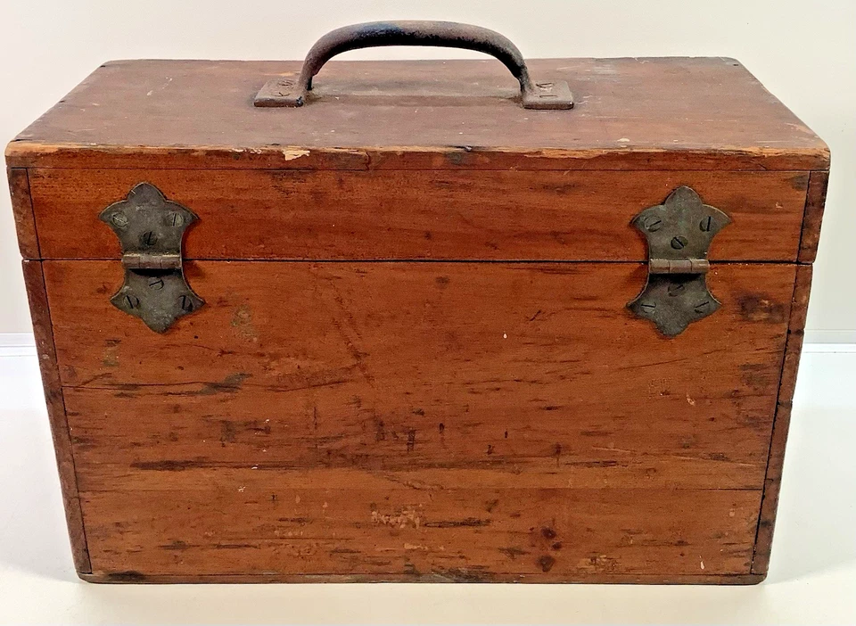 Caja de aparejos de pesca cola de milano de madera vintage original 15" x 7" x 10" Foto 4 de 4