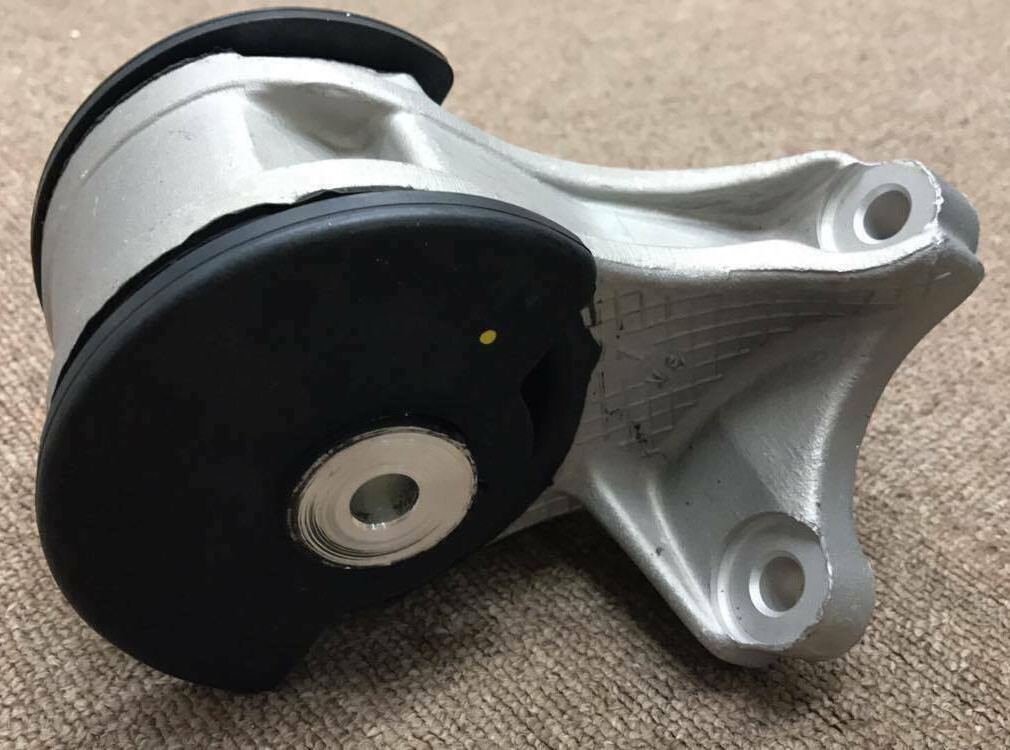 HONDA GENUINE OEM NSX NA1 NA2 MANUAL TRANSMISSION RUBBER MOUNT 1PC