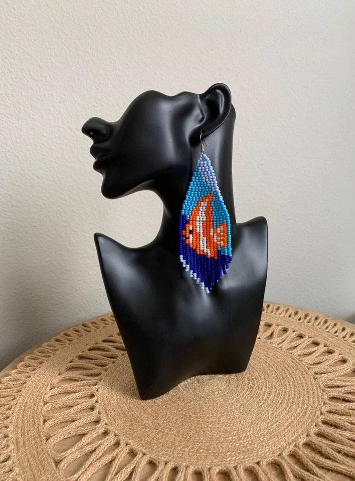 Pendientes de playa de verano hechos a mano con cuentas de peces de diseño pendientes de cuentas de semillas Foto 3 de 4