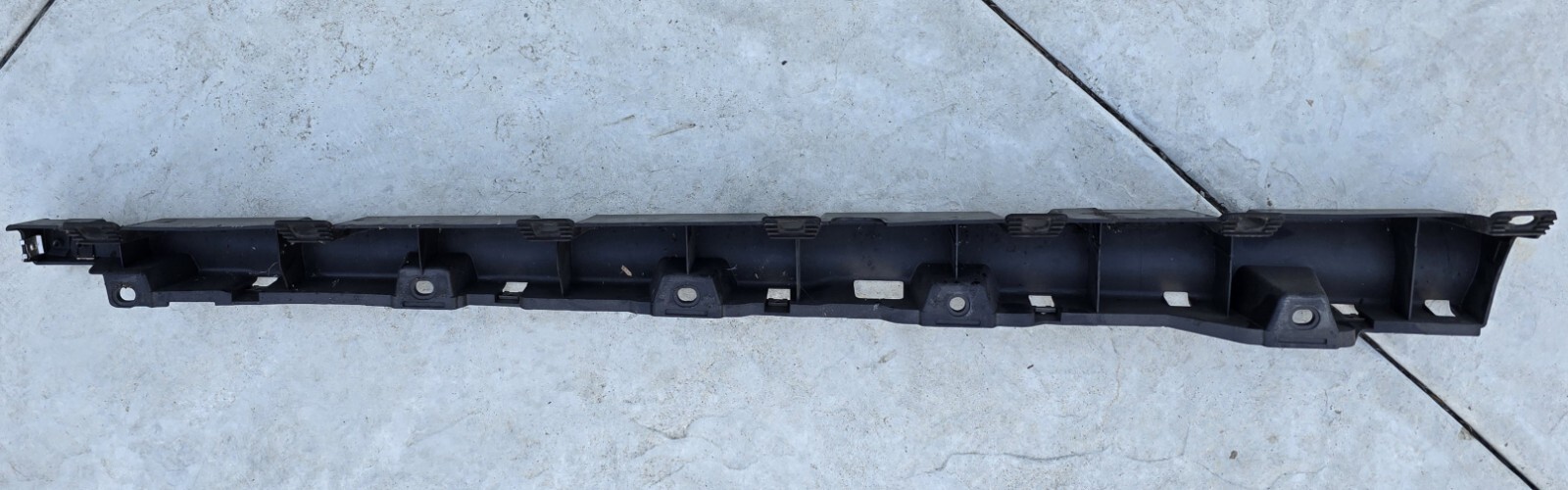 2020 17 18 21 22 Audi R8 Left Rocker Panel Mounting Bracket (PRIOR REPAIRED) 33