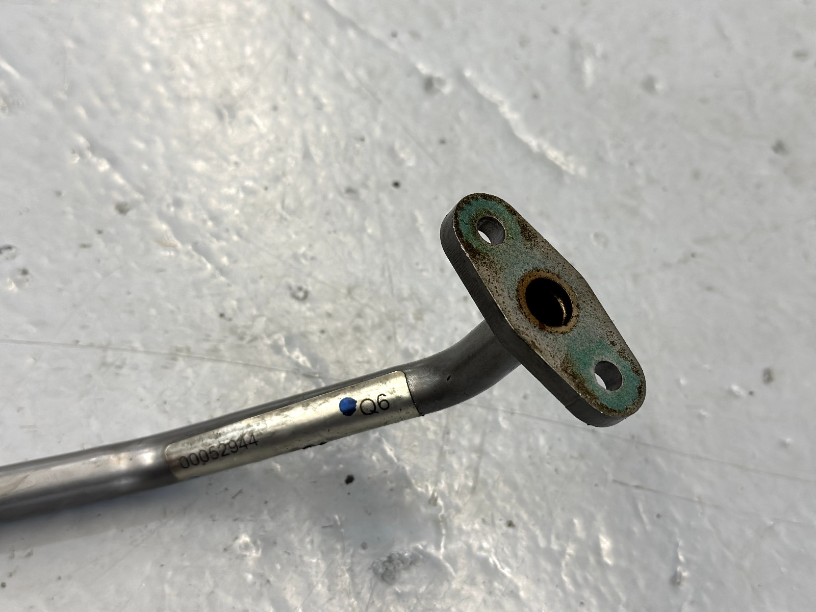 Mclaren 570 600 Oil Tube Turbo Oil Radiator 00052944 RH OEM used