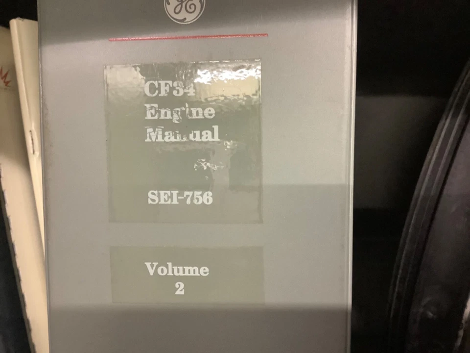 GE CF34 Turbofan Motor Manual Foto 3 de 4