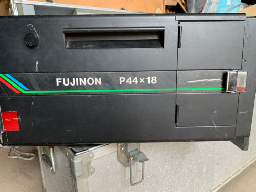 Objetivo de lente de TV Fujinon P44 X 18 - 800 mm lente zoom profesional - Imagen 1 de 9