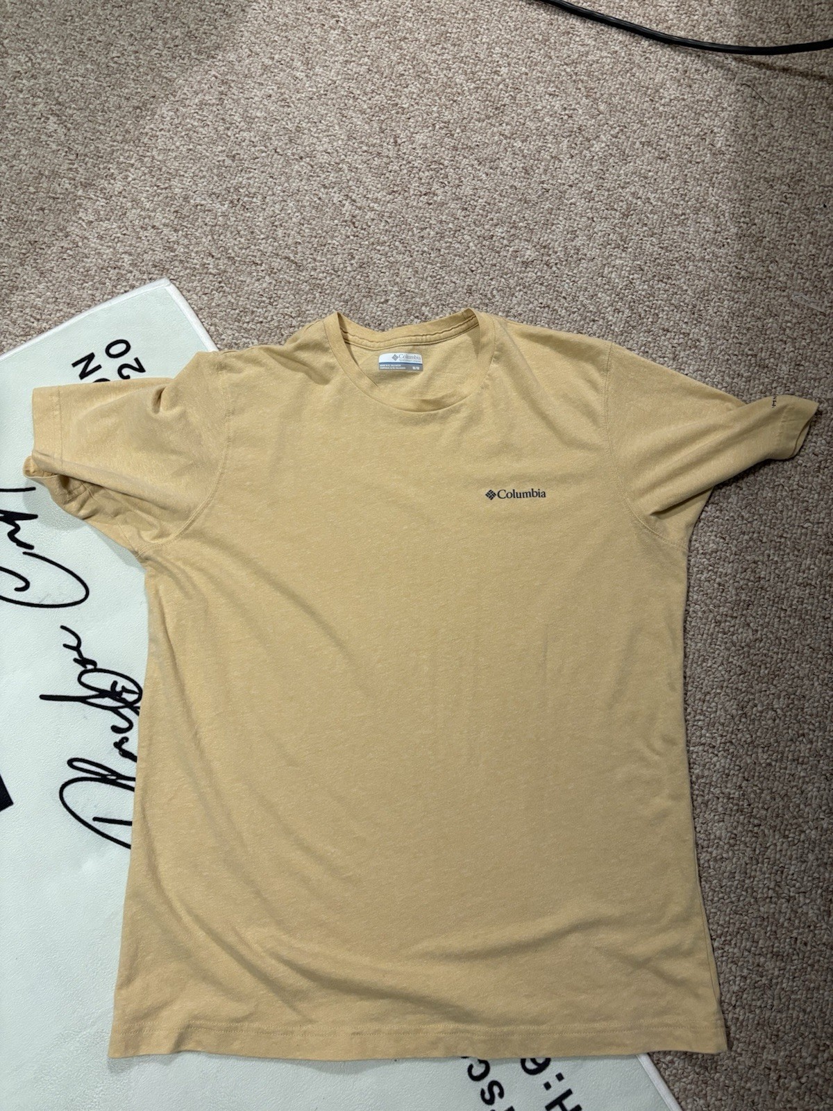 Columbia Men’s Yellow Crew Neck Short Sleeve Solid Logo T-Shirt Size M