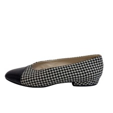 CHANEL Pumps Houndstooth Leather Black Women's Size EU35.5/US5