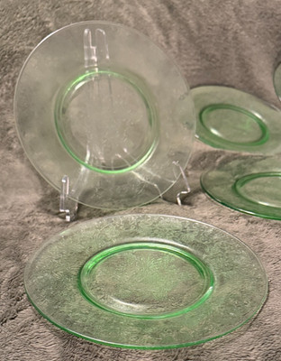 Set of 6 Hazel Atlas Florentine Uranium Green Depression Glass Salad Plates 8''