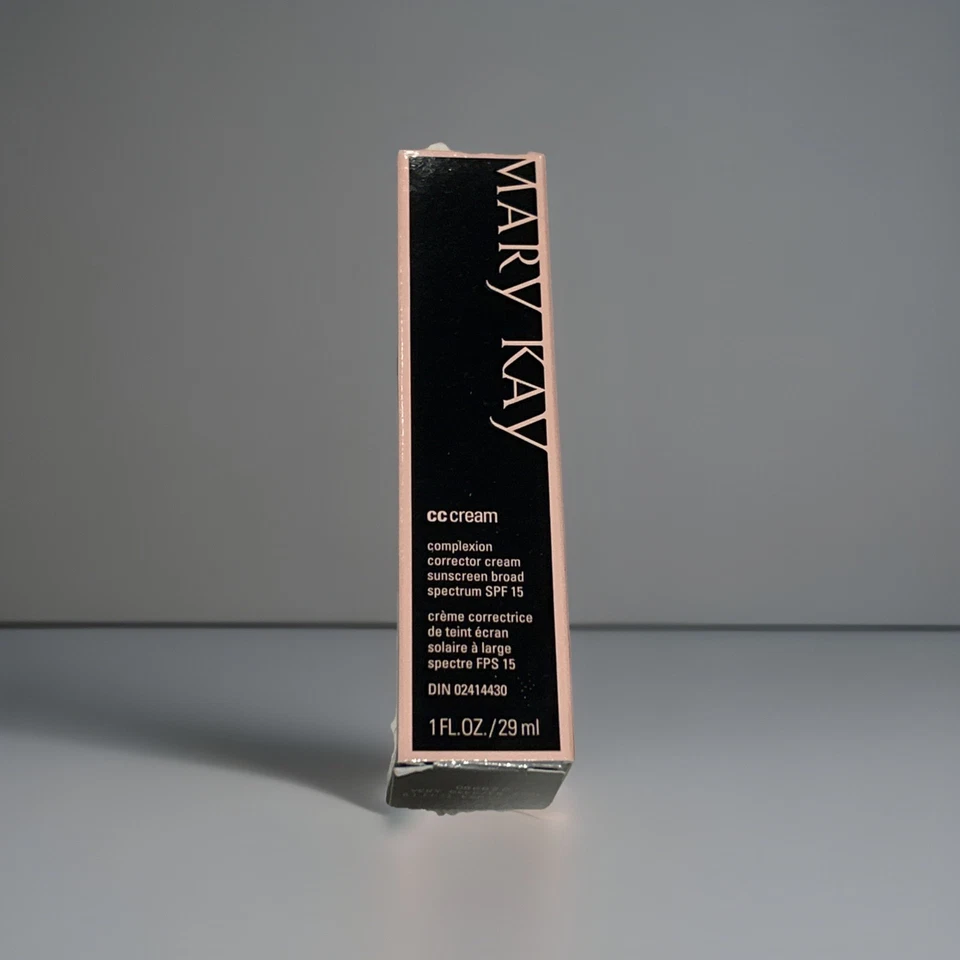 Mary Kay CC Cream Sunscreen SPF 15 Shade-very Deep - Image 2 of 2
