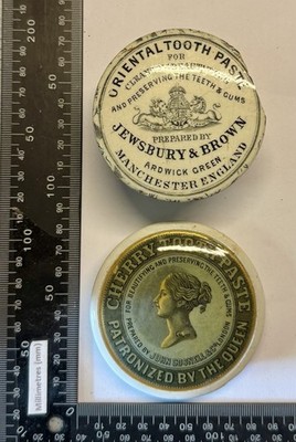 x2 1890 s Transfered Pot Lids - Coloured & Pictorial (slight damage) (K637)