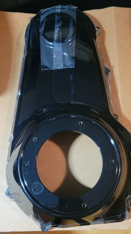 Harley Davidson SOFTAIL BLACK 103 FXS OUTER PRIMARY HOUSING COVER 60876-11A - Image 2 of 2
