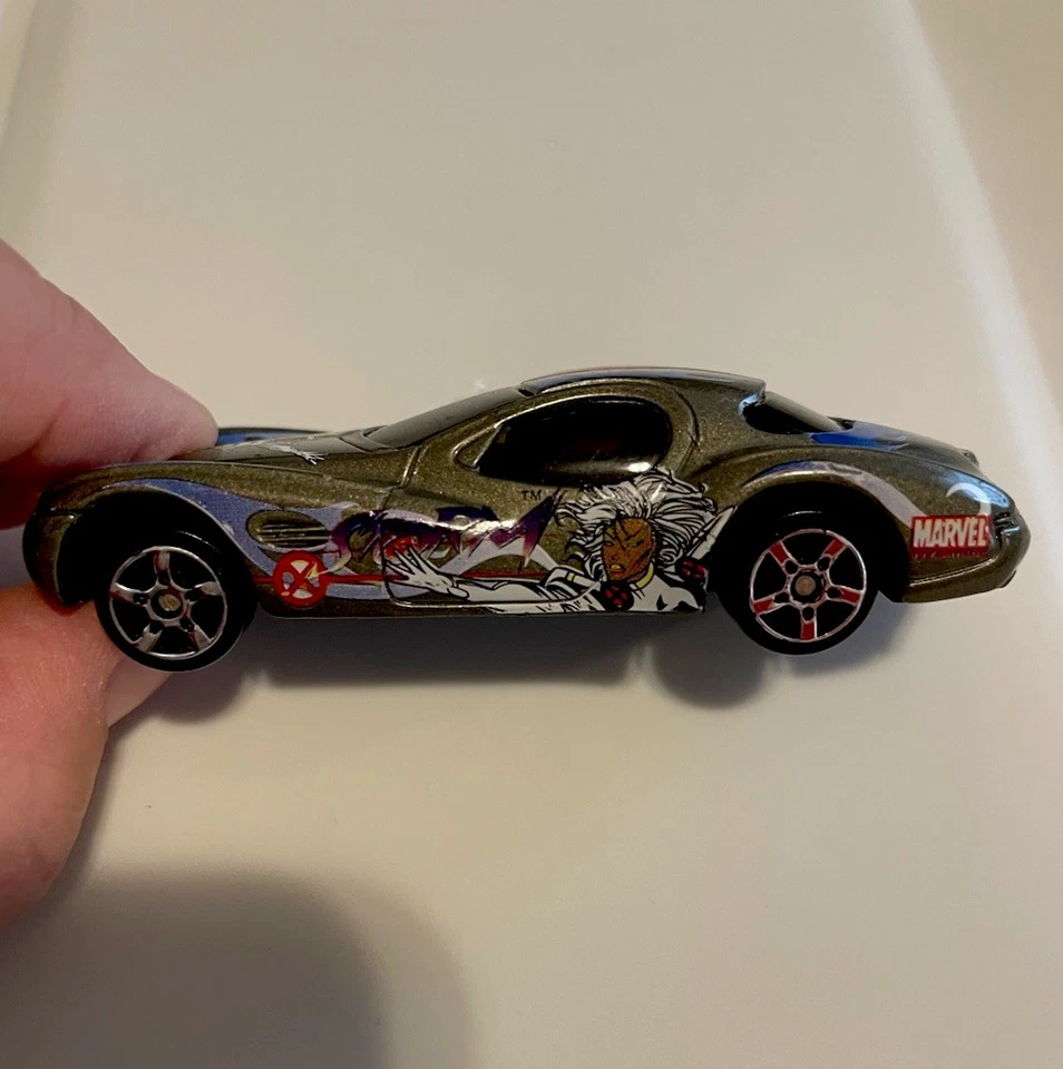 Maisto Marvel Storm Chrysler Atlantic diecast car 1/64 Scale 2002 - Image 4 of 4