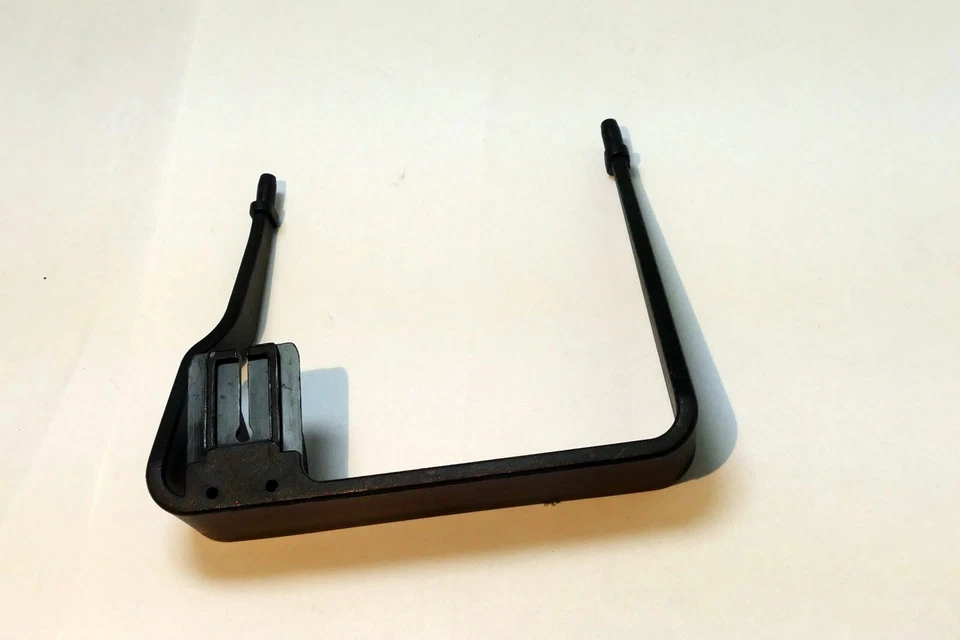 Left side Plastic Bracket for pop up built in flash diffuser - Image 3 of 3