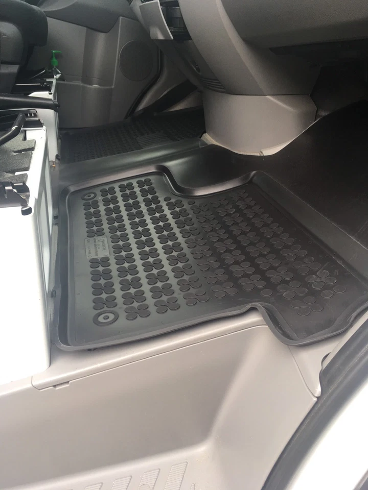 REZAWPLAST Floor Mats for Freightliner Sprinter 2007-2022 Cargo Van RV Camper - Imagem 3 de 4