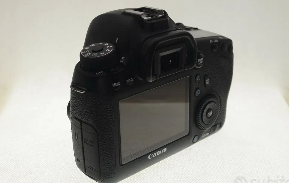 Canon EOS 6D, foto 2 di 4