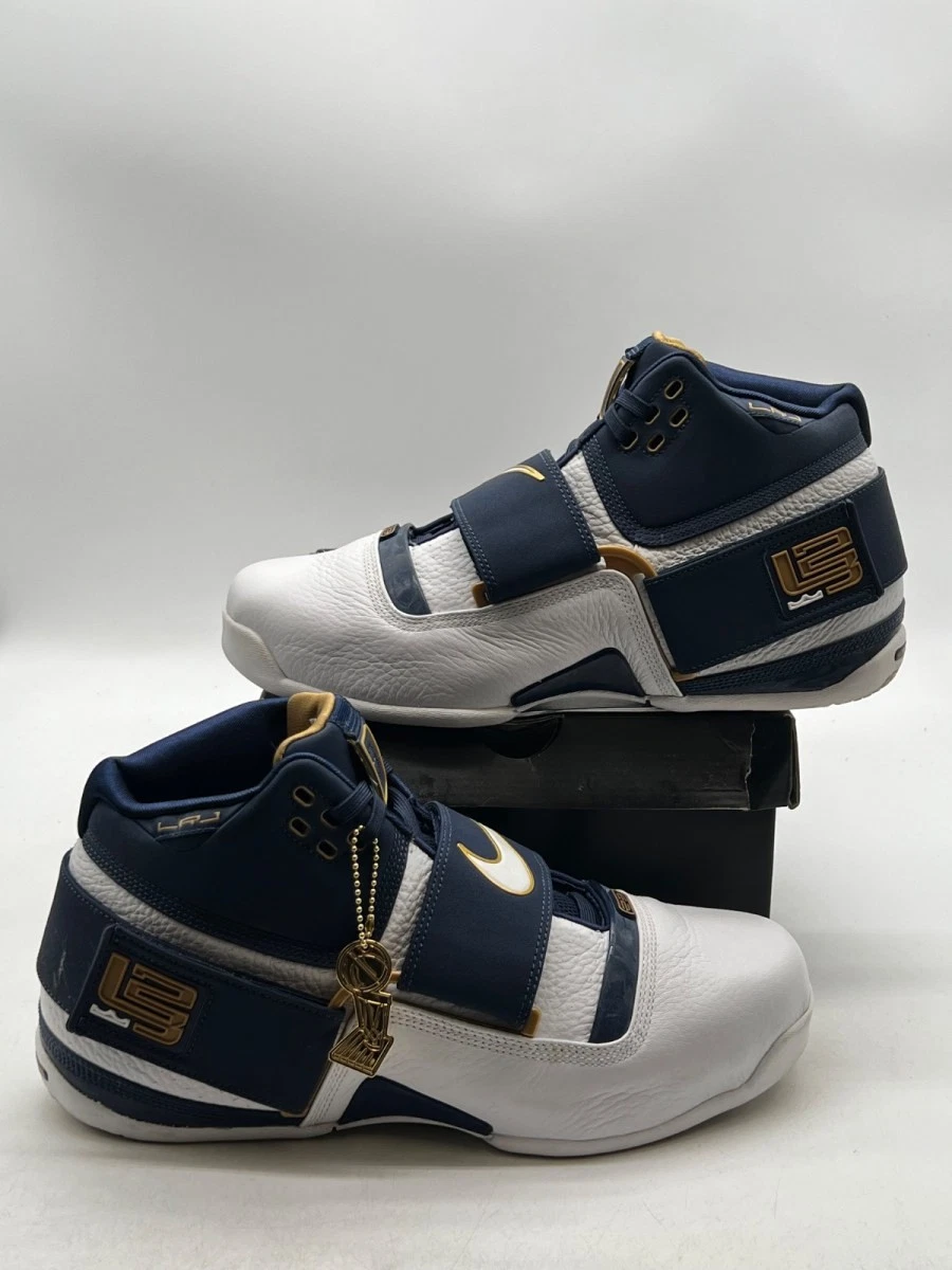 Nike LeBron Soldier 1 25 Straight for Sale | Authenticity