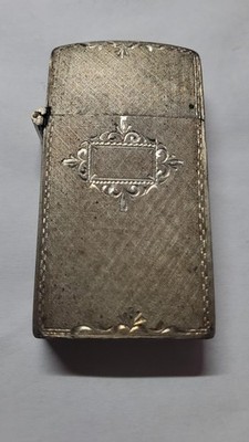 VINTAGE 80% (800 STAMPED) SILVER ENGRAVED LIGHTER CASE MADE IN ITALY ANTIQUE !!