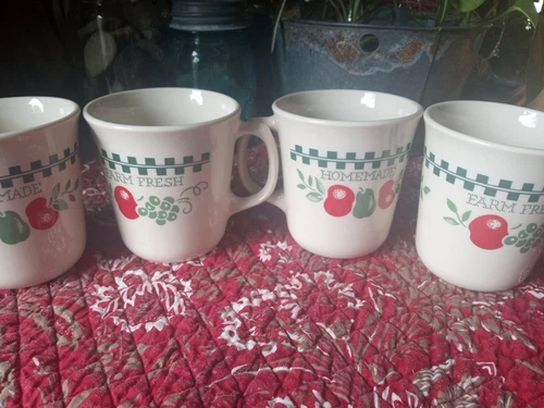 4 Corelle by Corning Farm Fresh Homemade Vintage Mug Apple Pear