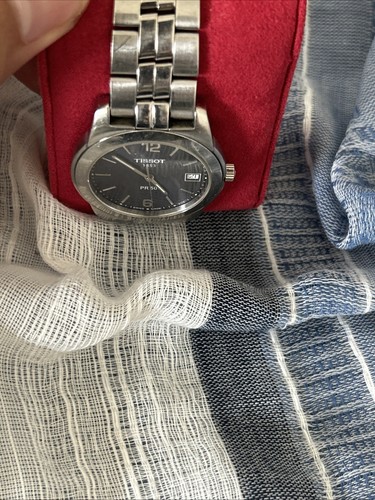 Orologio Uomo TISSOT PR 50 Quarzo J376/476K Vetro Zaffiro Data Svizzero-BATTERIA NUOVA - Foto 10 di 20