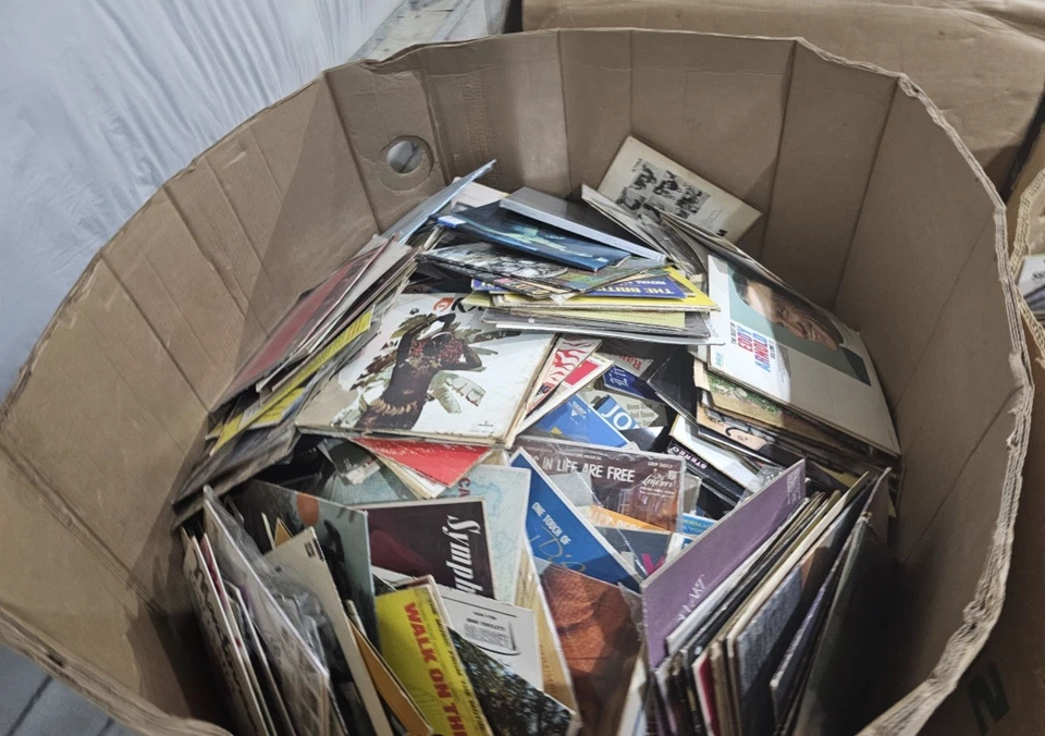 Lot Of 100 LP Vinyl Records In  Good Playing Condition - Image 4 of 4