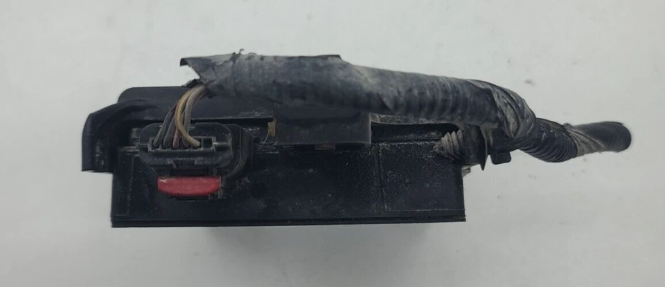 Ford Fusion 2015 módulo de punto ciego lateral del conductor: DS7T-14D599-BB Foto 4 de 4