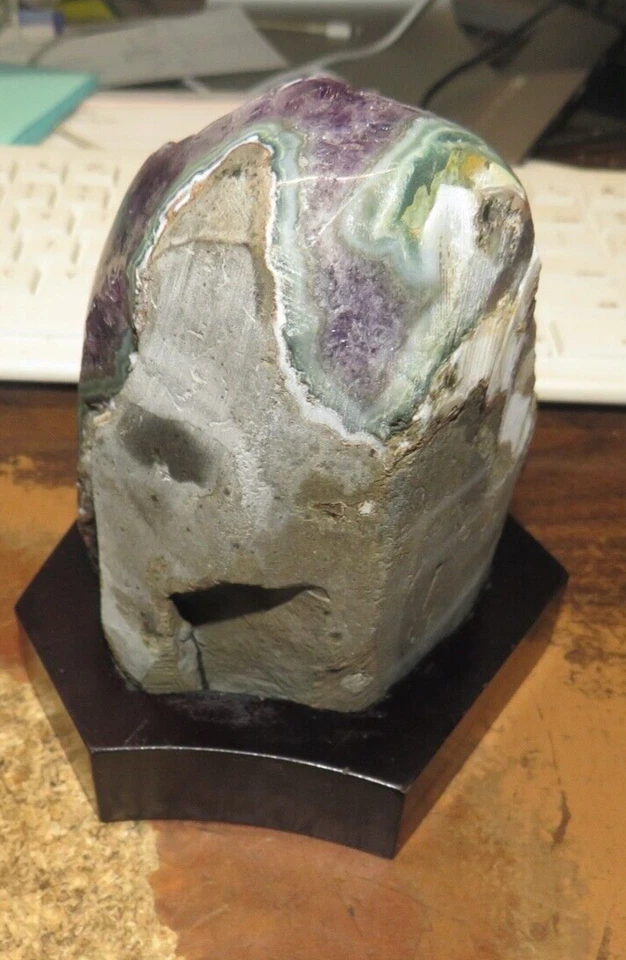 CRISTAL DE AMETISTA CATEDRAL GEODO URUGUAI; CLUSTER GRAU MUSEU; - Imagem 4 de 4