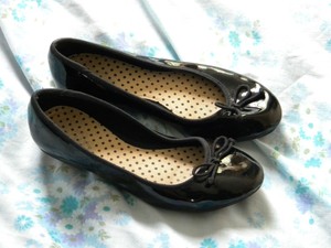 black ballet pumps uk