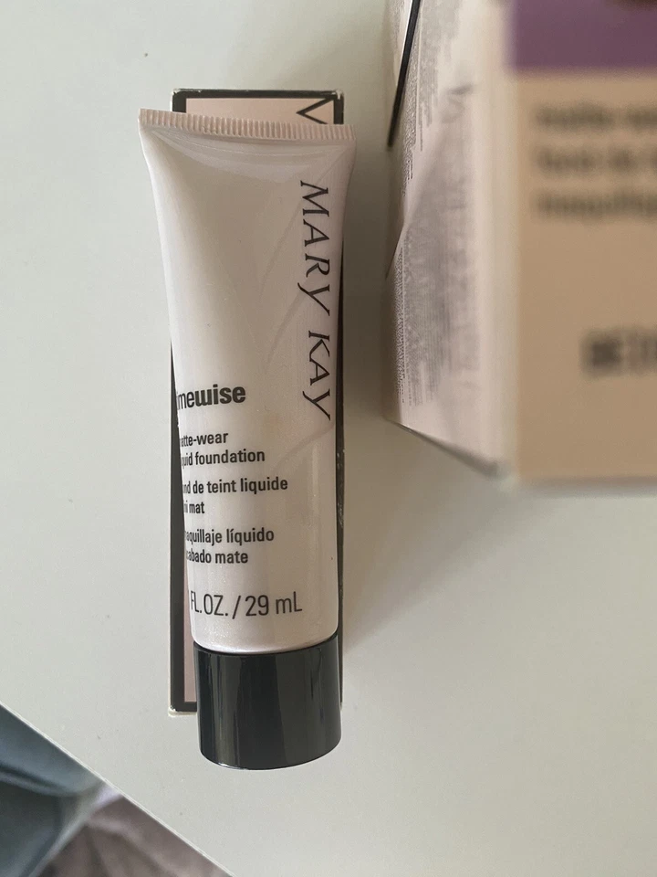 MARY KAY TIMEWISE MATTE WEAR LIQUID FOUNDATION, Choose Shade - Discontinued!! - Image 2 of 2