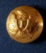 Bb US INFANTRY UNIFORM BUTTON CIVIL WAR ERA (?) small tinned iron back