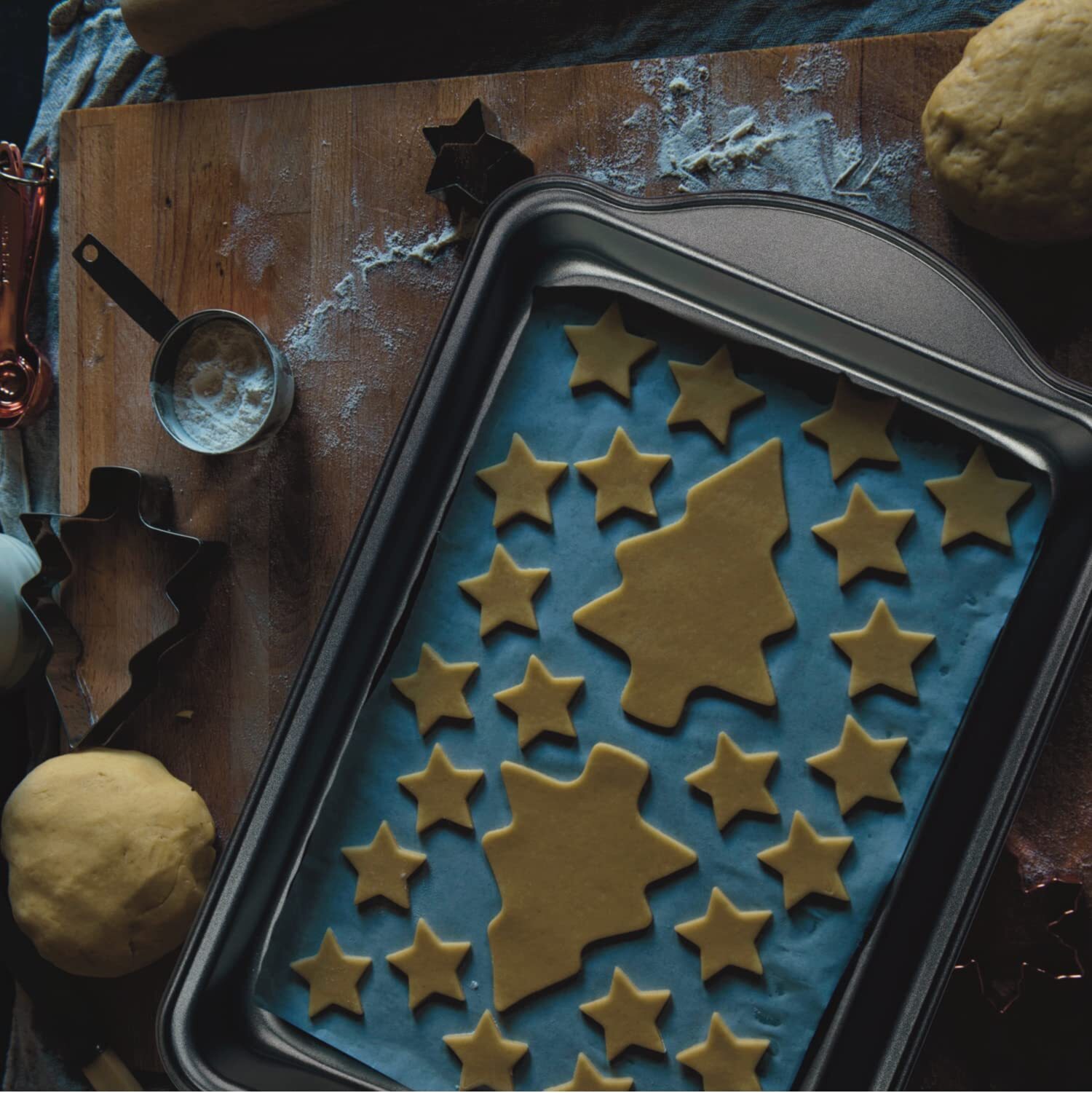 Non-Stick Lasagna Pan 12.5 Inch Baking and Roasting Pan Heavy Duty Bakeware F...