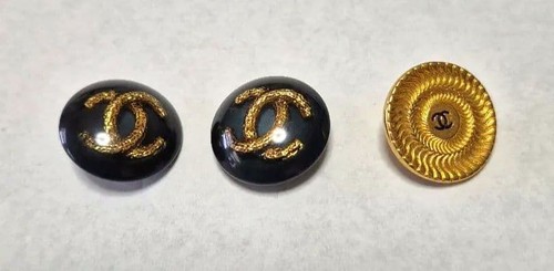 CHANEL Button 3 Set