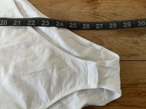 NWOT Everlane The Long-Sleeve V-Neck Bodysuit White Cheeky Cotton Women’s M - Picture 9 of 9