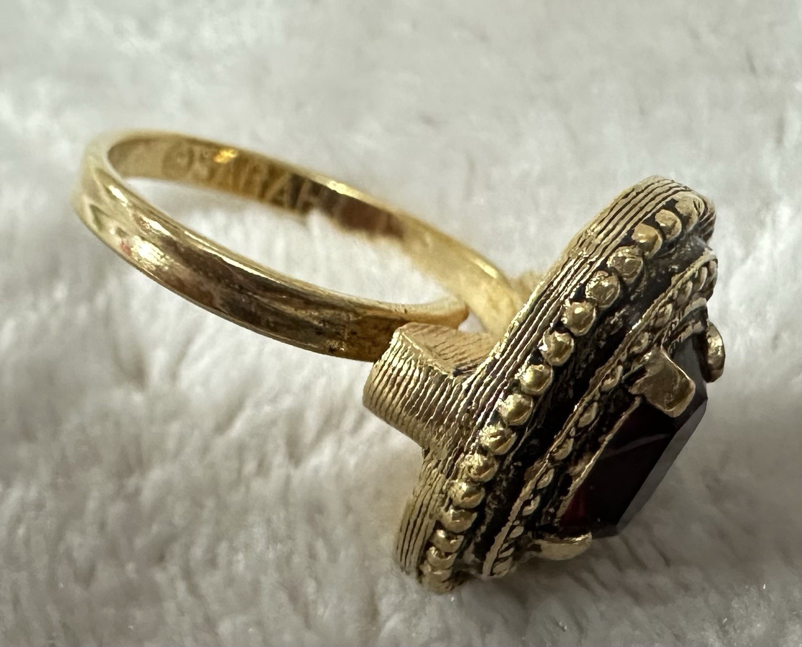 Sarah Coventry Red Ruby Rhinestone Ring  Signed A… - image 8