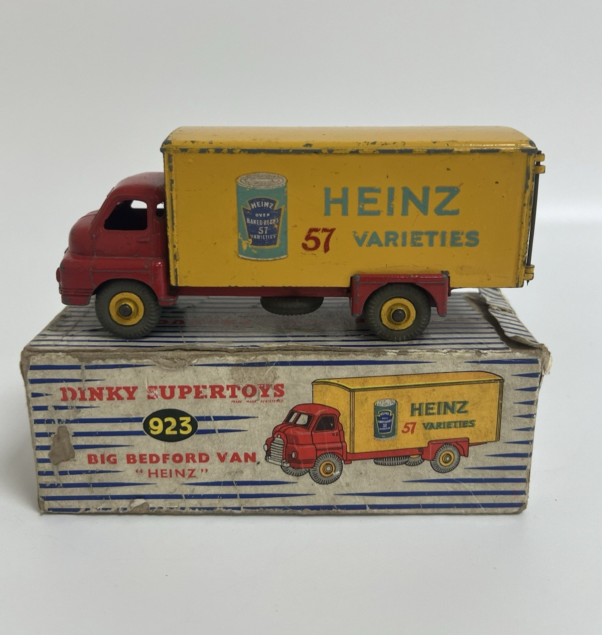 Dinky 923, Big Bedford Van (Heinz) - Free Price Guide & Review