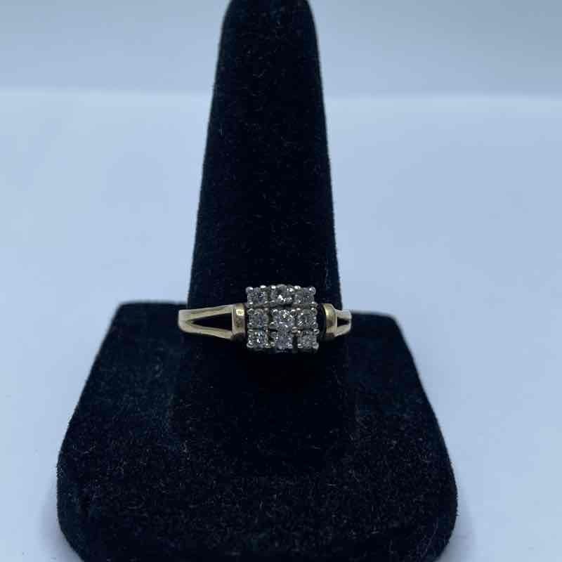 10k Gold & Diamond 3 Row Setting Size 7 Ring 2.3 g