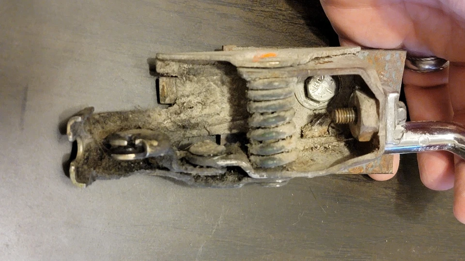 Conjunto interior de manija de puerta de conductor y pasajero Ford F150 1992-1996 izquierda derecha Foto 3 de 4