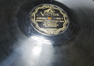 78RPM Victor V-38067 The Missourians - Market Street Stomp